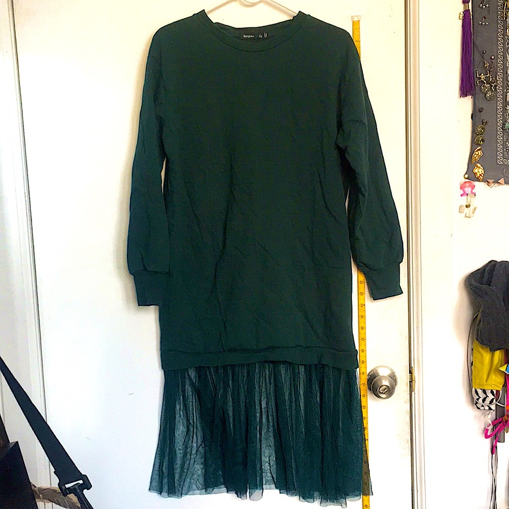 Unique green midi sweater dress with tulle bottom